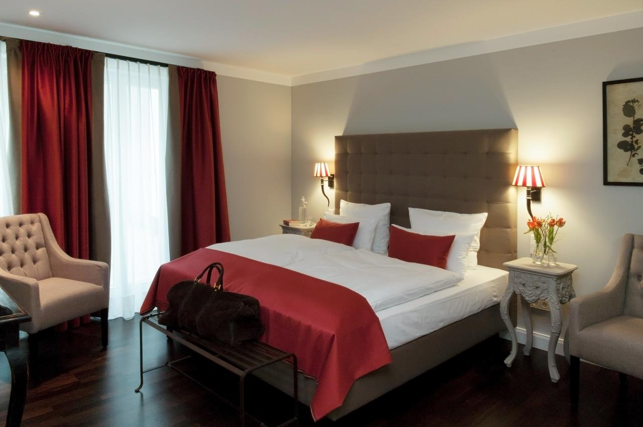 Hotel Im Hof Мюнхен Экстерьер фото