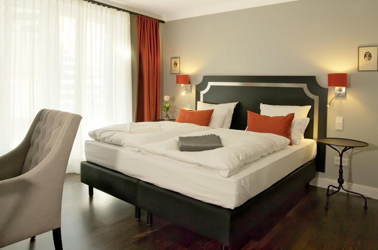 Hotel Im Hof Мюнхен Экстерьер фото