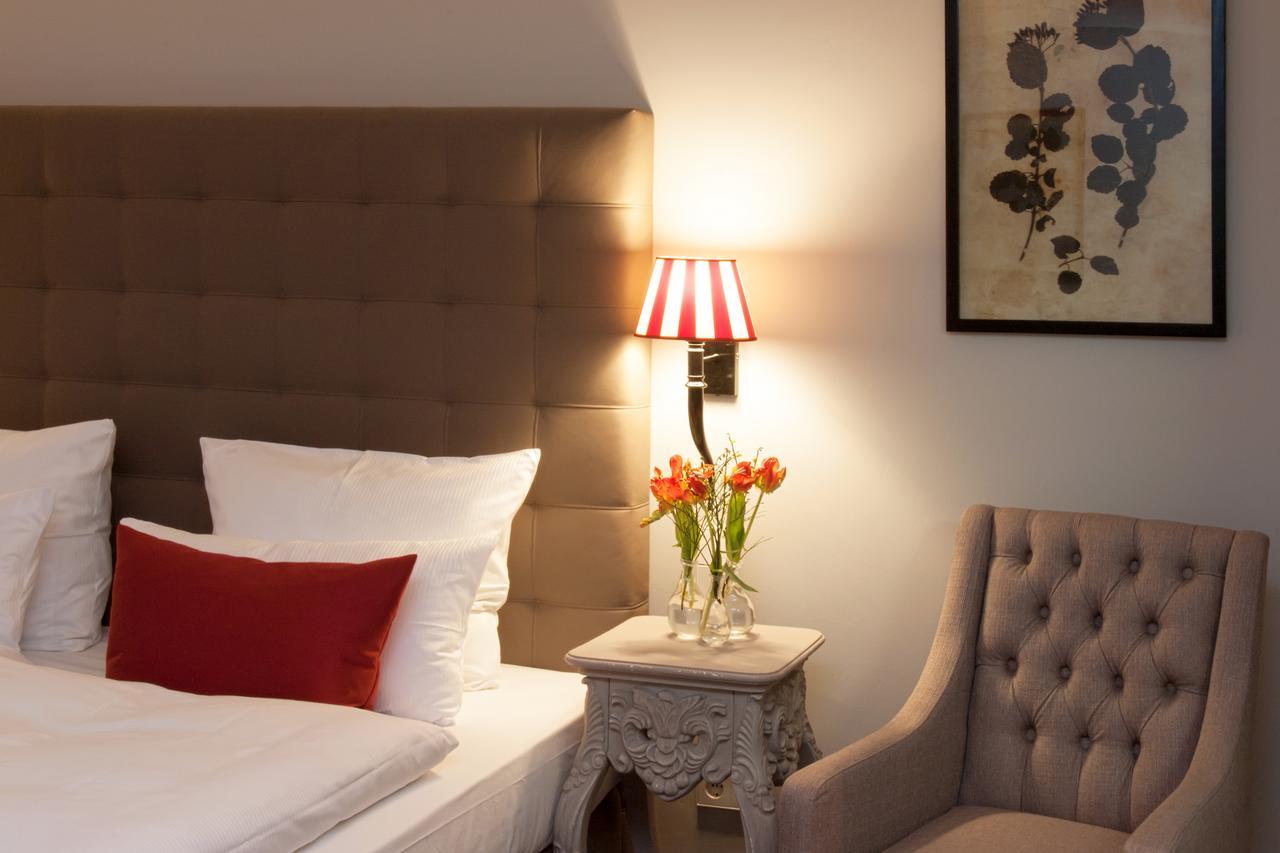 Hotel Im Hof Мюнхен Экстерьер фото