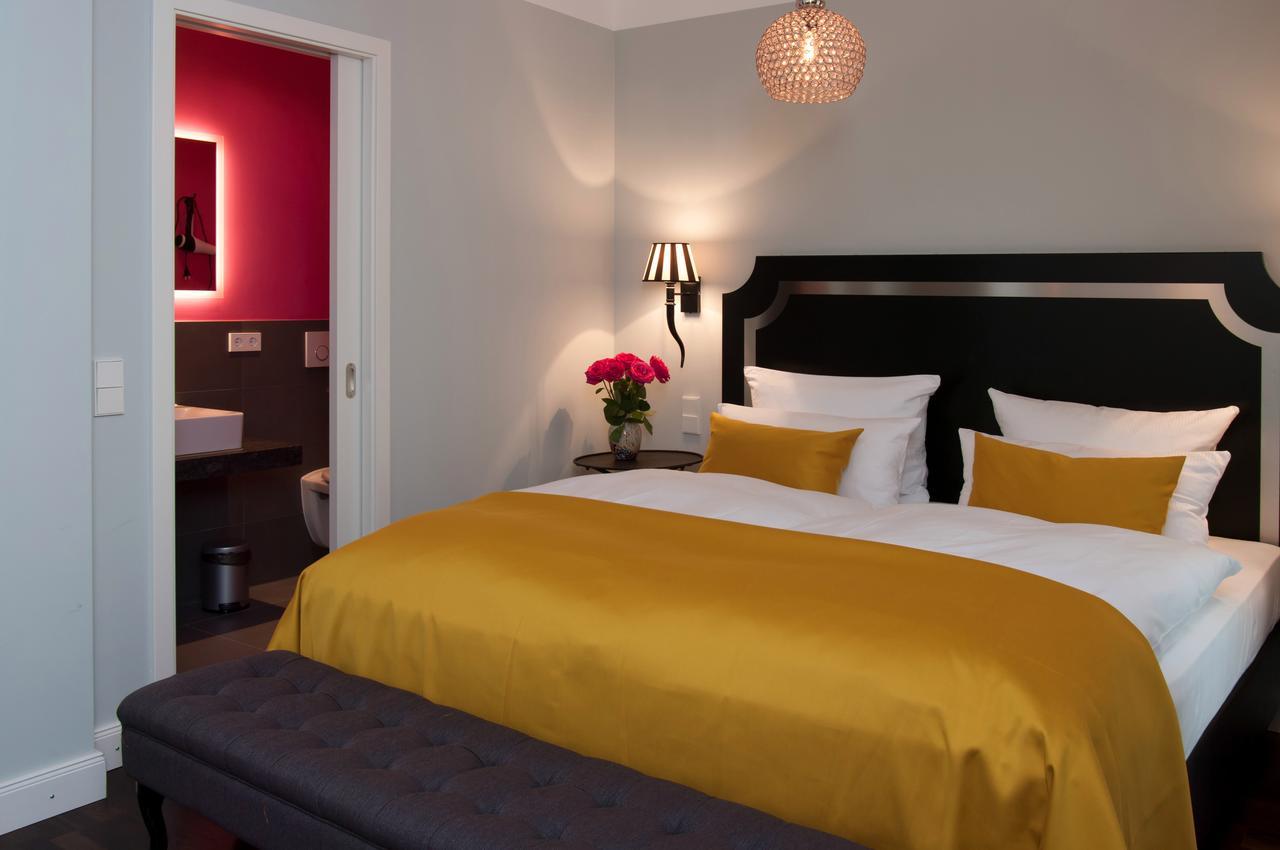 Hotel Im Hof Мюнхен Экстерьер фото